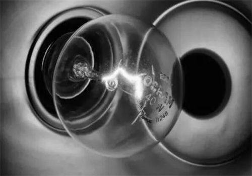 三、北京何氏眼科医院价格表对比：不同需求对应不同方案