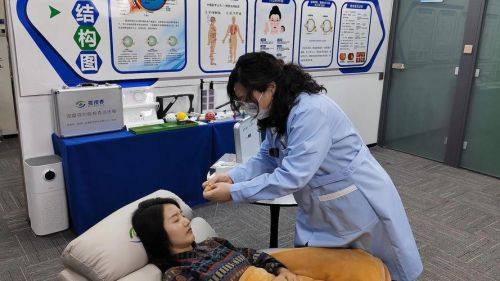 四、新疆乌鲁木齐474医院眼科相关信息