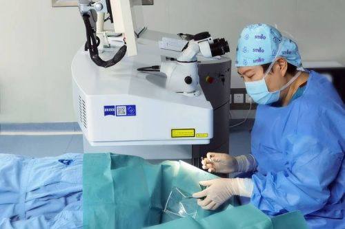 三、恩施慧宜眼科医院半飞秒手术多少钱及怎么预约？www.web508.com