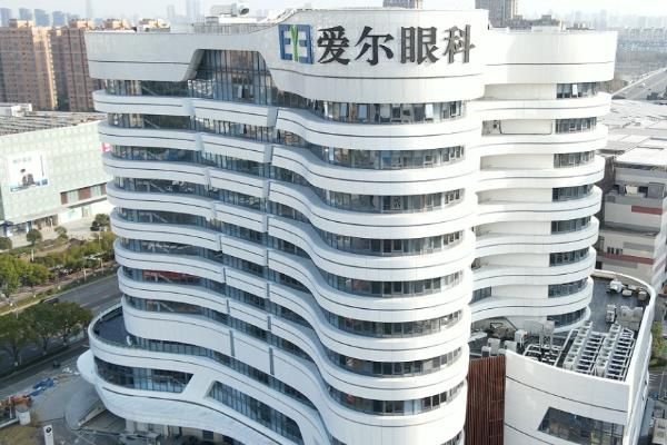 宁波爱尔眼科蒋红燕好吗?配角膜塑形镜很不错,患者评价口碑好!www.web508.com