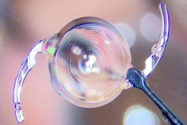 人工晶体手术可以报销吗web508.com
